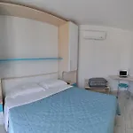Mavip 4*